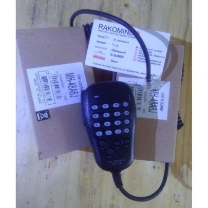 Yaesu MH-48 DTMF hand microphone