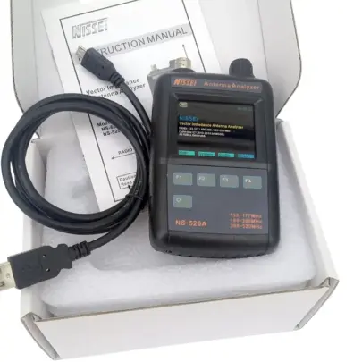 SWR Meter dan Antenna Analyzer Nissei NS-520A.